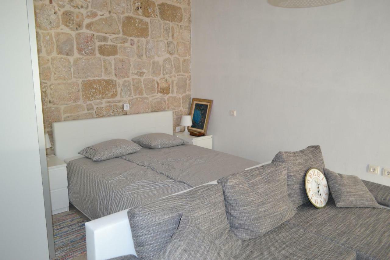 Apartments Martinis Vis Luaran gambar
